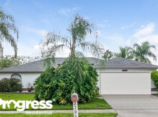 22851 Sterling Manor Loop, Lutz, FL 33549