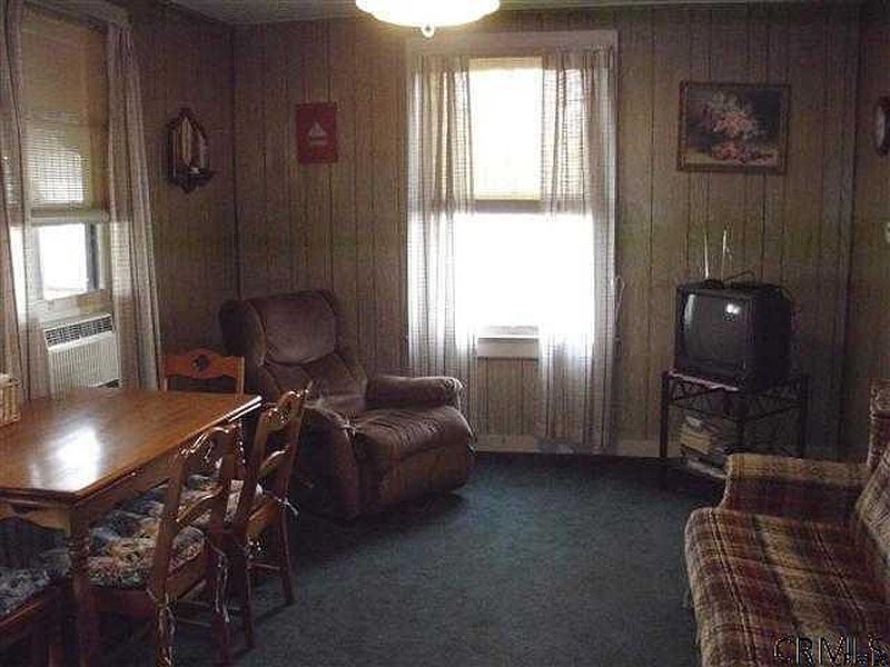 3rd image of 1416 RT 9P