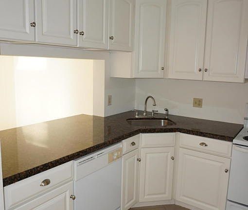 2nd image of 703 Sunny Pine Way APT D3