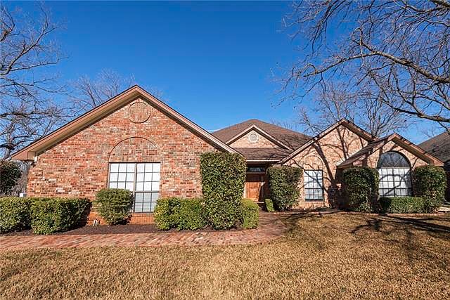 1st image of 9007 Beauvoir Ct
