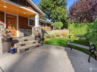 1238 SW 152nd St, Seattle, WA 98166