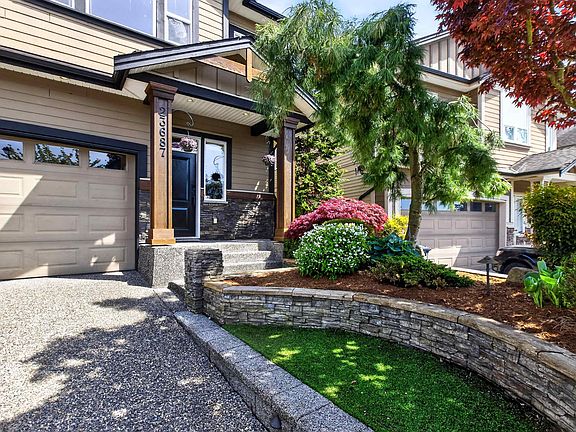 2nd image of 23687 Bryant Dr