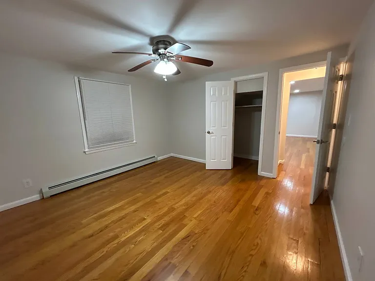 37B Hawthorne Dr #1 — Photo 2
