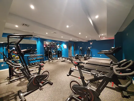 Rented by Lofts and Flats LLC | media 17