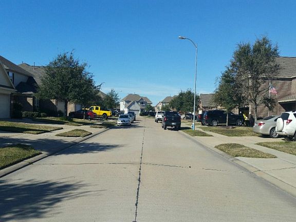 4th image of 8727 Leadore Dr