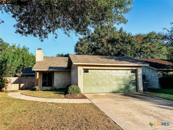 217 Londonderry Dr, Victoria, TX 77901