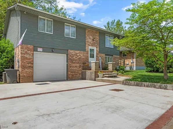 2509 Brooklyn Dr, Parkersburg, WV 26101