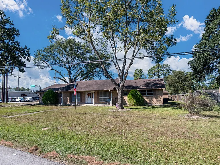 1830 Baker Dr — Photo 25