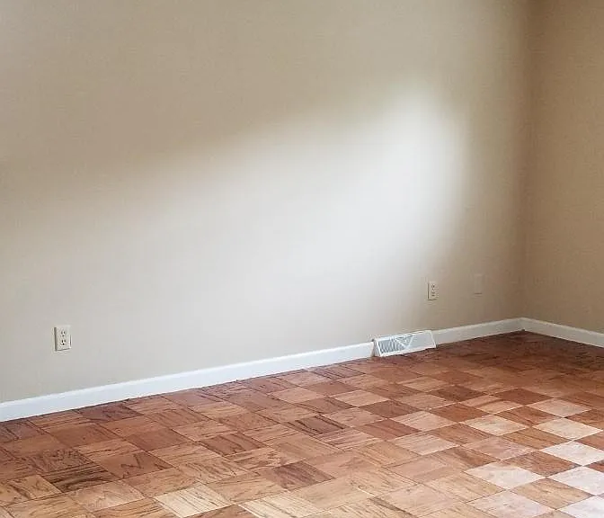 3729 Fairfield Dr — Photo 8