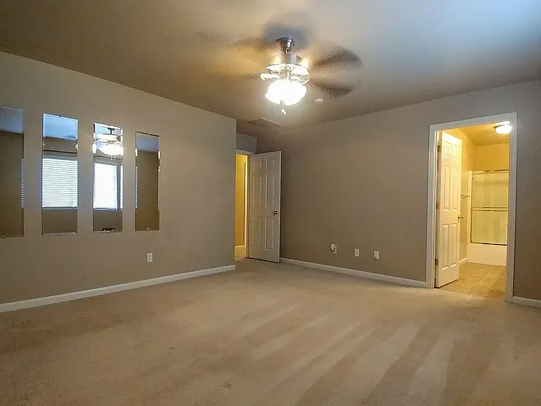 4328 E Oak Ave — Photo 6