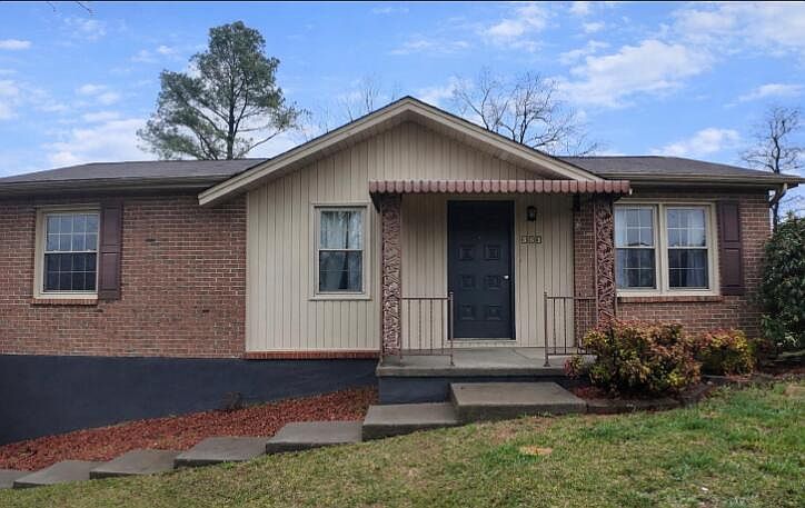 1st image of 361 Springfield Dr