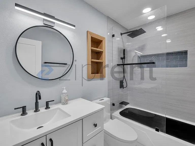 4518 W Rogers Ave #4518 — Photo 9