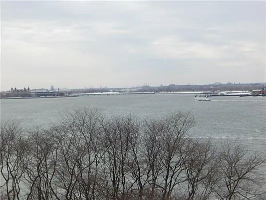 Rented by Empire State Properties | media 5