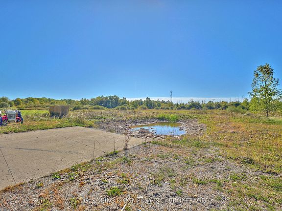 5th image of 14440 McKenney Rd