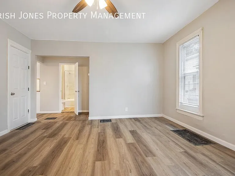 83 South St #LOWER — Photo 8