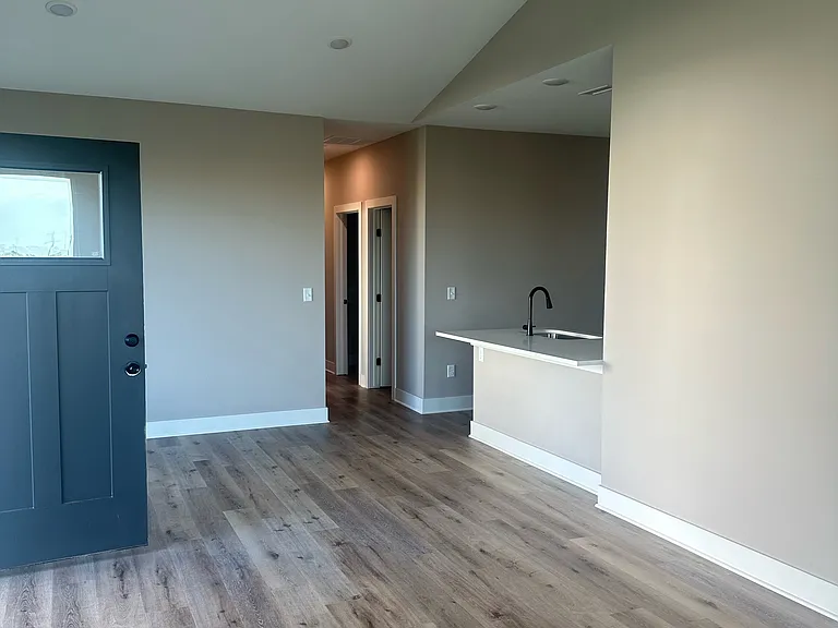 1076 Long Path St — Photo 4