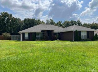 1668 Hollow Point Dr, Cantonment, FL 32533