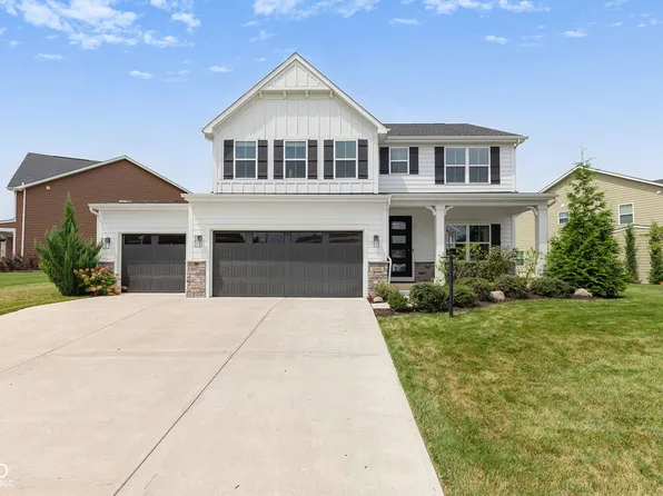 16688 Ayshire Dr, Fishers, IN 46037