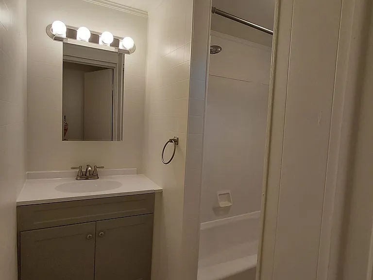 131 Waterford St #1 — Photo 12