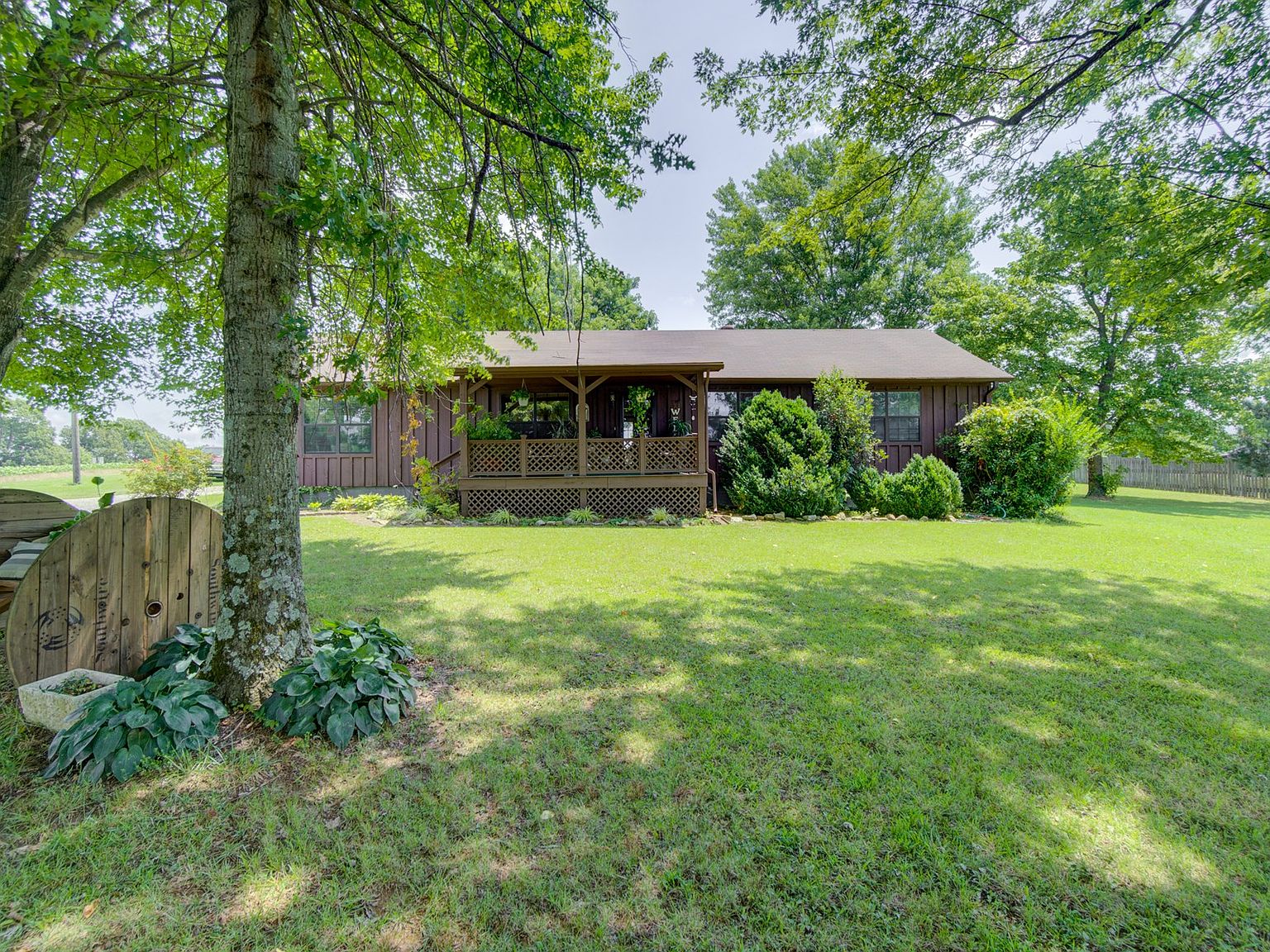 4850 Highway 220, Lavinia, TN 38348 | Zillow