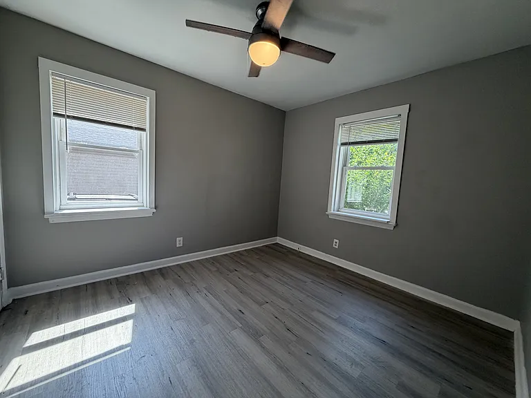 932 Wainwright Ave #1 — Photo 6