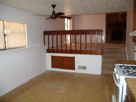 2nd image of 772 Mountain Village Dr