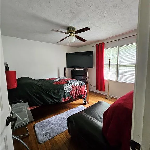 49 Cook Ln — Photo 6