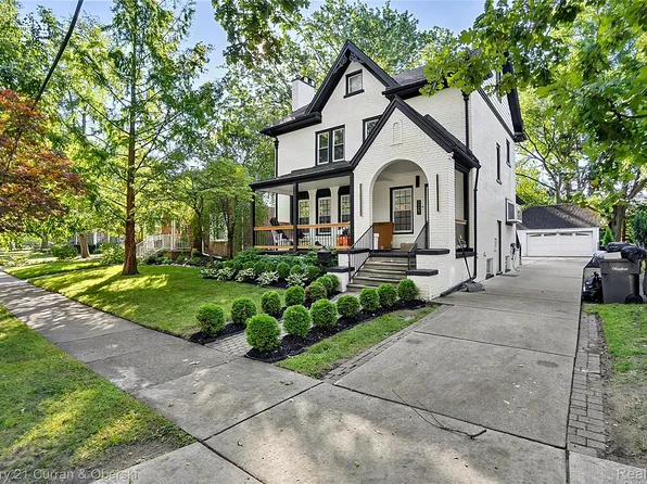 24401 Emerson St, Dearborn, MI 48124