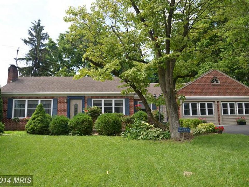 1st image of 20611 Jefferson Blvd