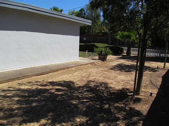 Sideyard