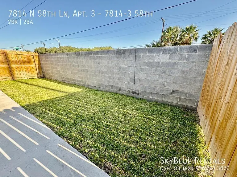 7814 N 58th St #3 — Photo 12