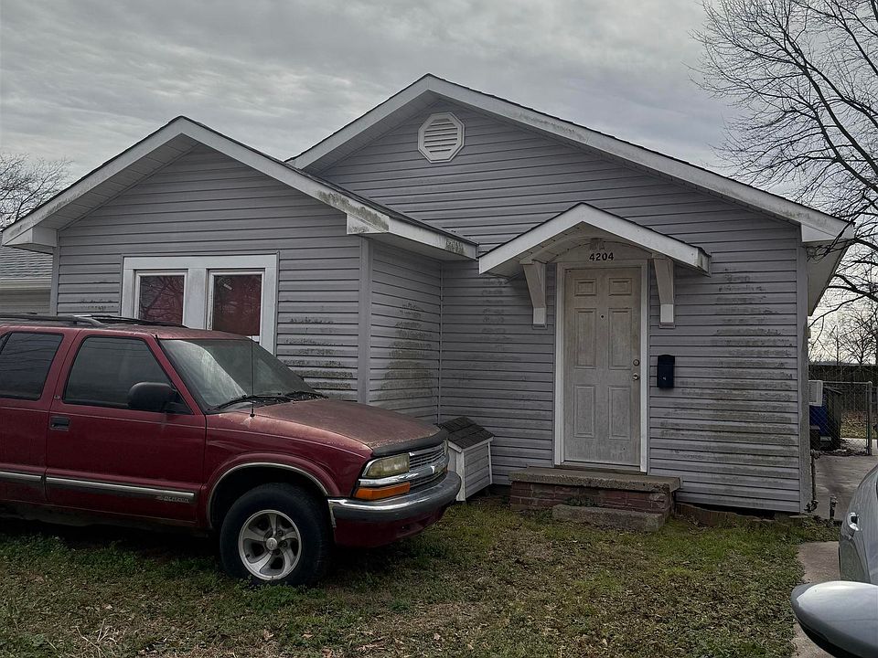 1st image of 4204 Coral St