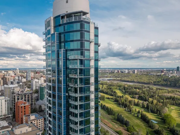 11969 Jasper Ave NW #1901, Edmonton, AB T5K 0P1