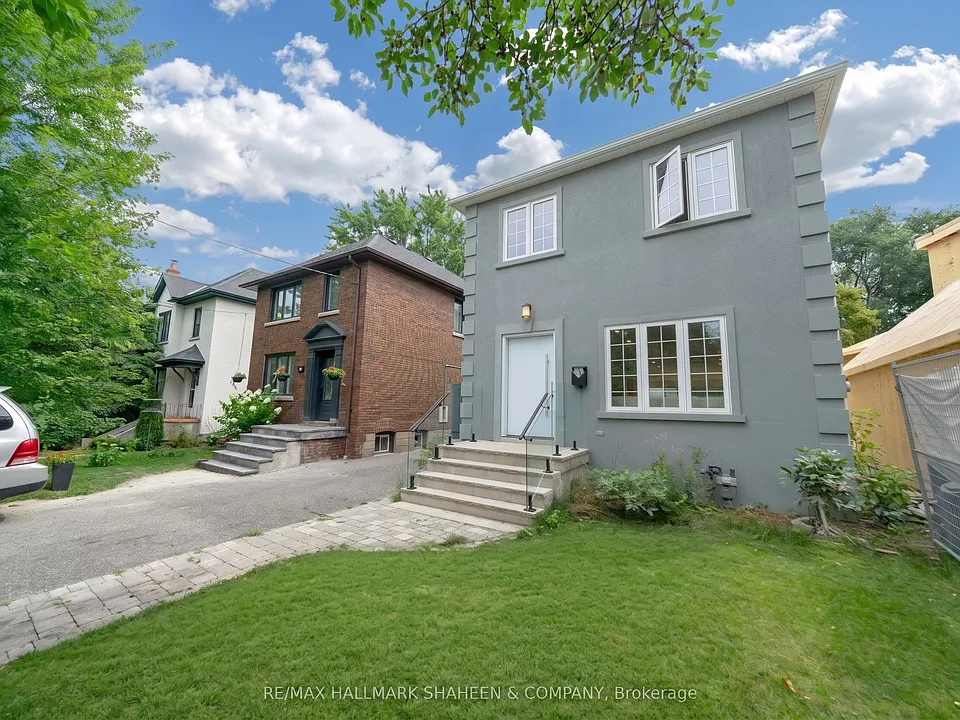 207 Sutherland Dr