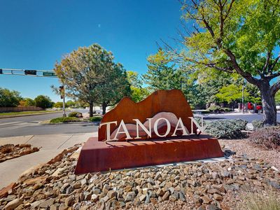 10012 Bridgepointe Ct NE, Albuquerque, NM, 87111