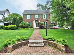 128 S Dawson Ave, Bexley, OH