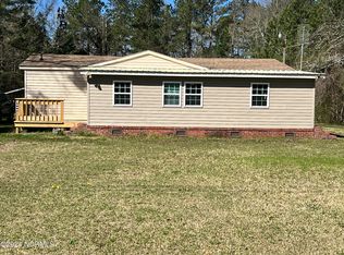 308 James Ave, Lake Waccamaw, NC 28450