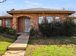 2306 Kingsford Ct #1, Arlington, TX 76017