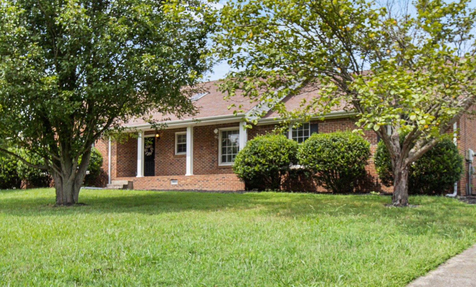 1302 Willow Bend Dr, Clarksville, TN 37043 Zillow