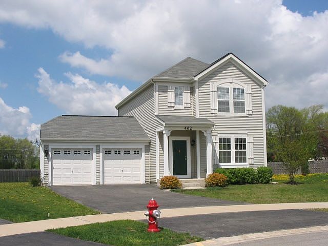 1st image of 462 W Savoy Dr