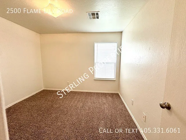 2500 Flame Lily Rd — Photo 13