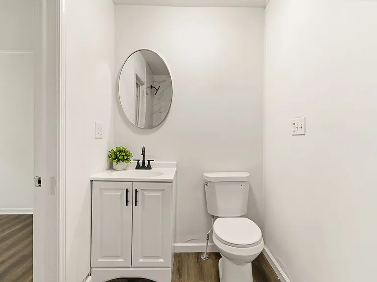 707 Blair St — Photo 16