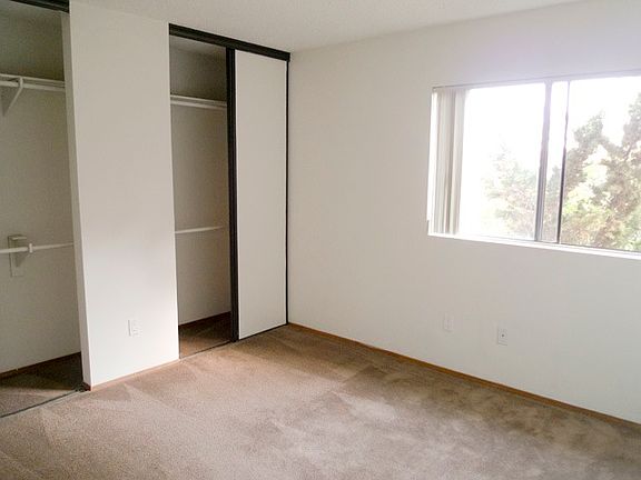 Bedroom (1)