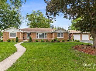 528 W Washington St, Momence, IL 60954