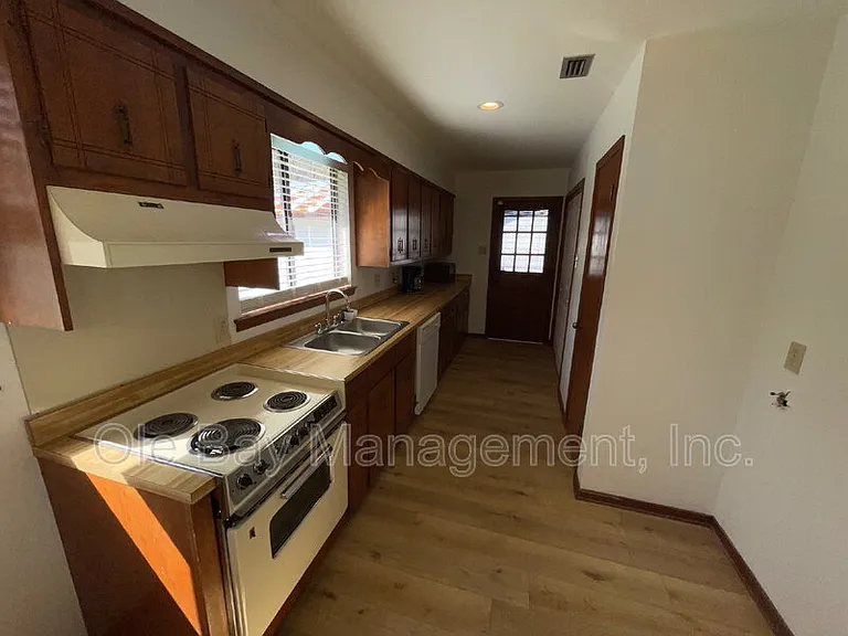 4127 Springdale Rd — Photo 5