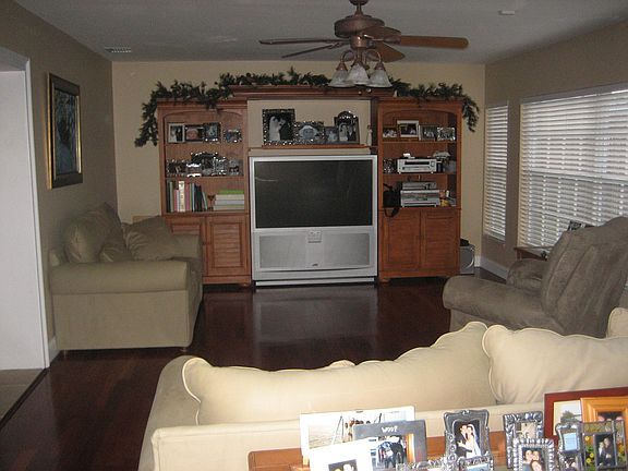 FAMILY ROOM #2 16 X 24