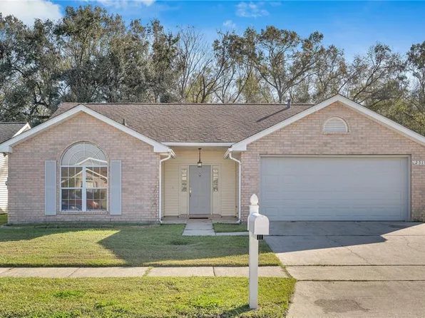2517 Delta Pointe Dr, Marrero, LA 70072