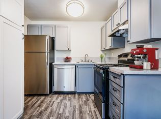 14607-14619-1462 Murray Rd SW #11, Lakewood, WA 98439