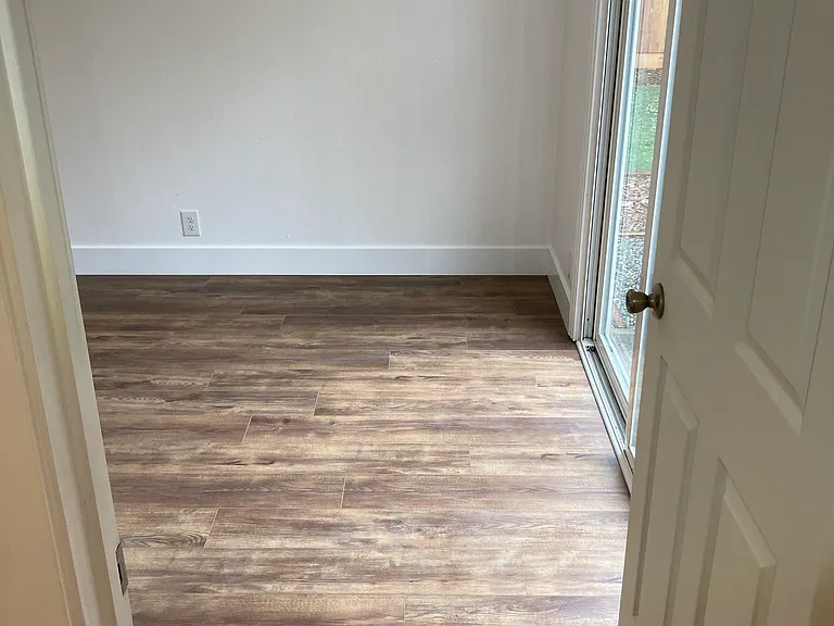 1168 West Cir — Photo 11