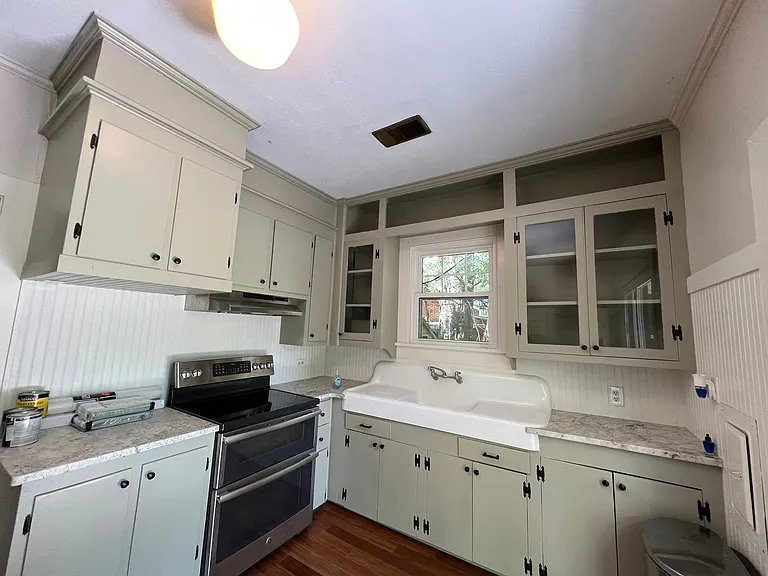 451 Centerville St NE — Photo 3
